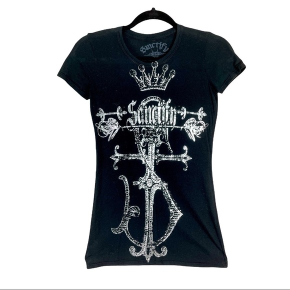 Sanctify Tops - 🔥 Smoking Hottt Black T-Shirt w/Metallic Writing 🔥